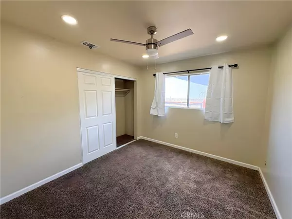 Riverside, CA 92503,8186 Zinnia
