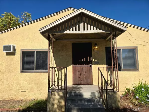 Ontario, CA 91762,116 W Maitland ST