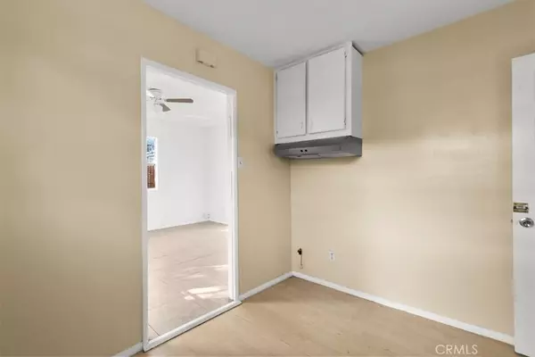 Los Angeles, CA 90044,10005 Denver