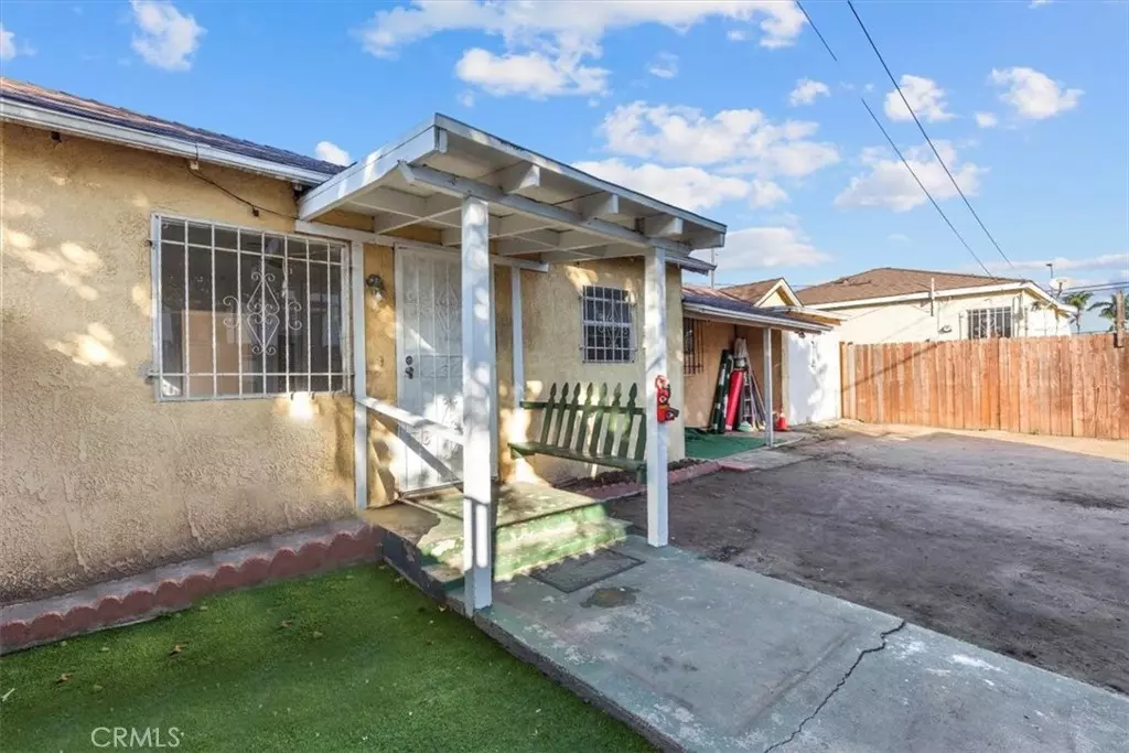 Los Angeles, CA 90044,10005 Denver