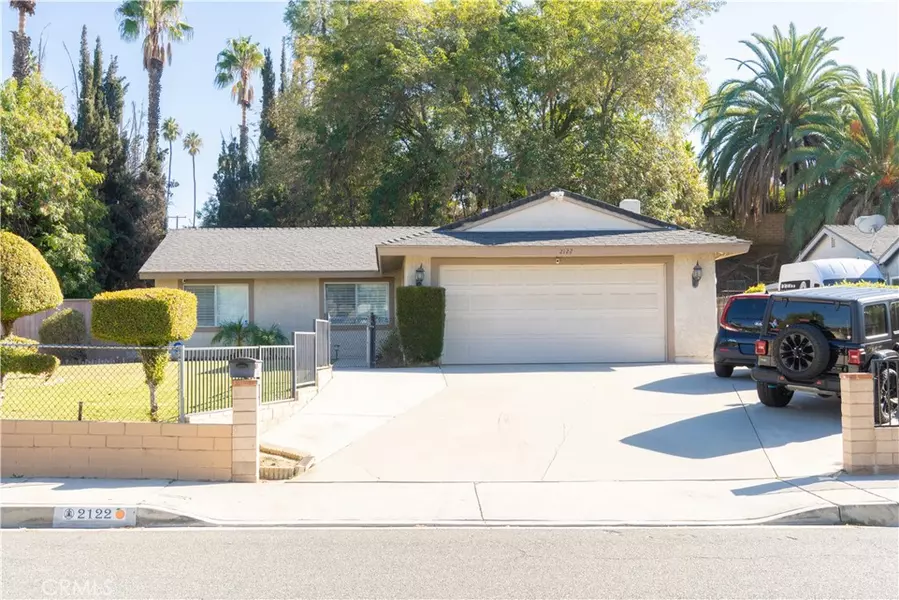 2122 Trafalgar Ave, Riverside, CA 92506