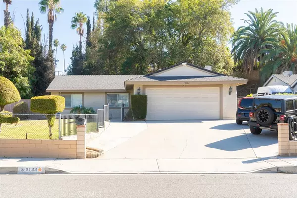 2122 Trafalgar Ave, Riverside, CA 92506