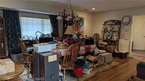 Escondido, CA 92026,1650 N Broadway