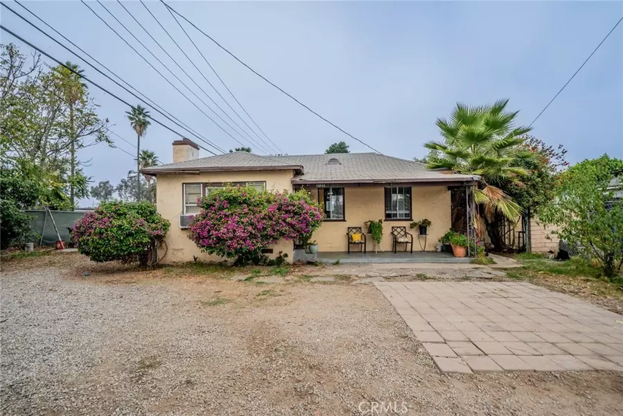 13512 Blvd Arrow, Fontana, CA 92335