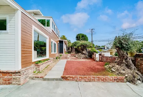 La Crescenta, CA 91214,2423 Rockdell