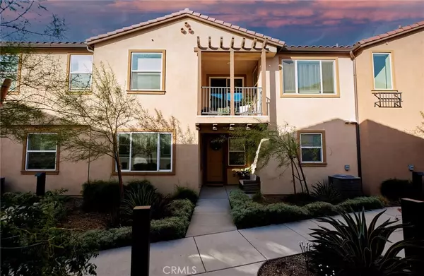 Fontana, CA 92336,15188 Horizon ST #8