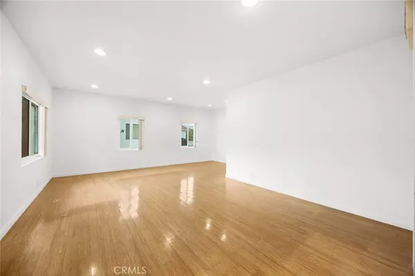 Alhambra, CA 91803,2656 Whitney DR