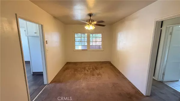 Fontana, CA 92335,8575 Emerald