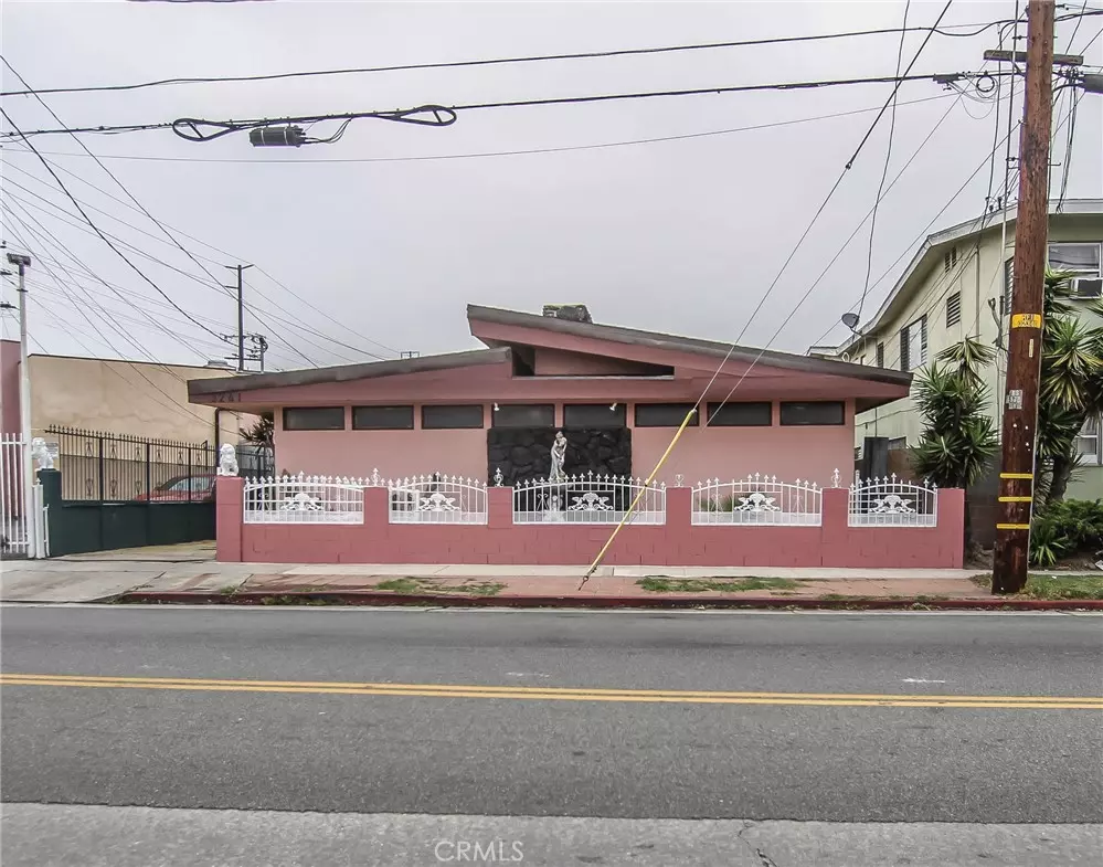 Huntington Park, CA 90255,3241 Santa Ana