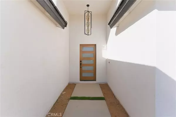 Hesperia, CA 92345,11412 Calcite ST