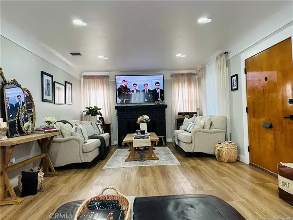 Los Angeles, CA 90061,236 W 127th ST