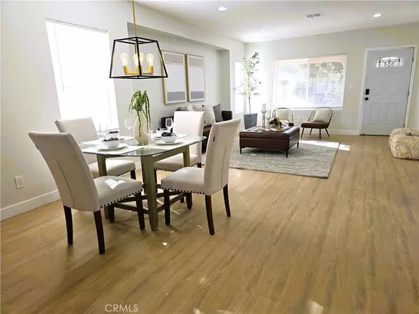 7040 3rd, Los Angeles, CA 90043