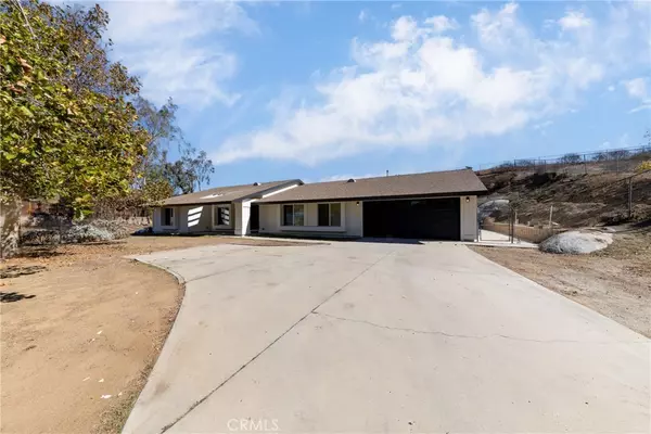 Riverside, CA 92504,16322 Pick PL