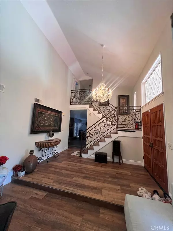 Riverside, CA 92506,7158 Golden Vale