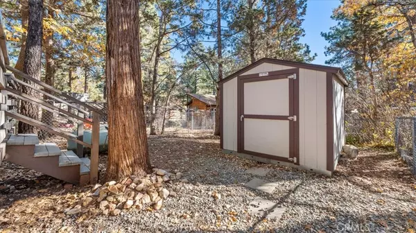 Sugarloaf, CA 92386,347 Spruce