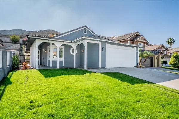 Fontana, CA 92337,14721 Weeping Willow LN