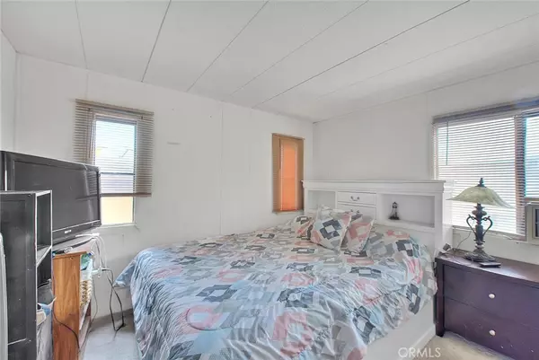 Fontana, CA 92335,17333 Valley Blvd. #15E