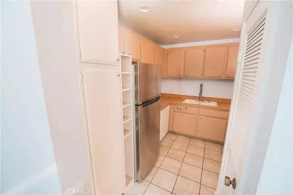 Diamond Bar, CA 91765,22840 Hilton Head #128