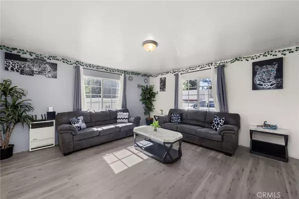 San Bernardino, CA 92408,1585 S Tippecanoe AVE