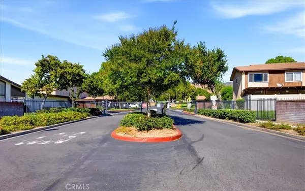 San Bernardino, CA 92404,2174 Aspenwood CT