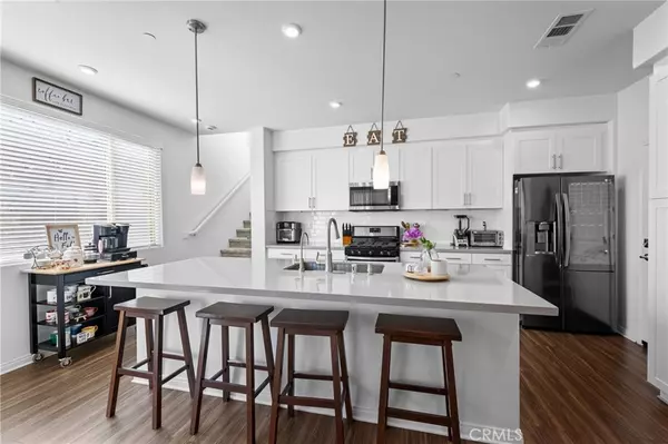 1457 E Laurelwood, San Bernardino, CA 92408