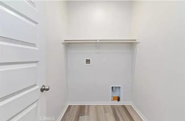 Pomona, CA 91768,1424 Stratus