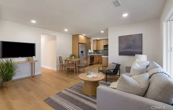 Bellflower, CA 90706,9130 Hargill