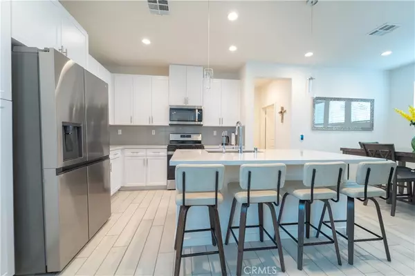 Fontana, CA 92336,16040 Parkhouse DR #1