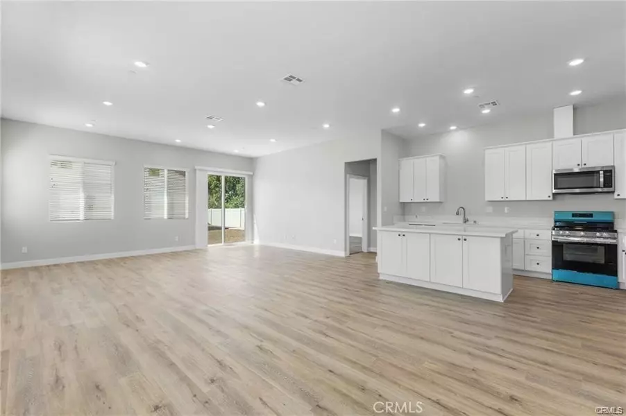 1341 E 8th, Beaumont, CA 92223