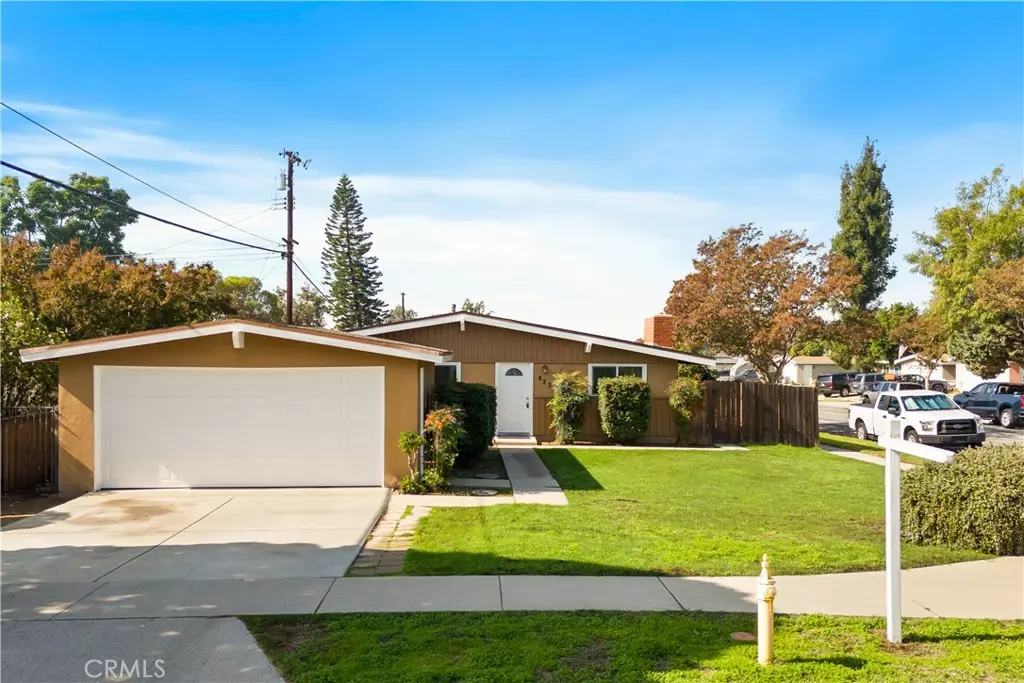 Glendora, CA 91740,833 S Vecino