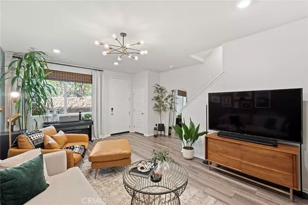 1752 Cayton Loop, West Covina, CA 91790