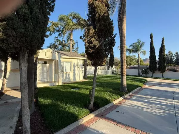 Jurupa Valley, CA 91752,6576 Lorena