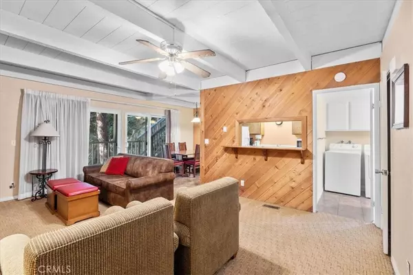 Lake Arrowhead, CA 92352,112 Rockledge