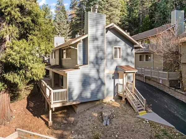 Lake Arrowhead, CA 92352,306 Canyon Crest