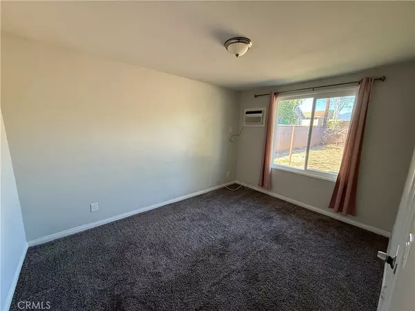 Colton, CA 92324,583 Gray