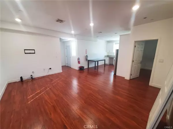 Wilmington, CA 90744,437 N Fries AVE #1