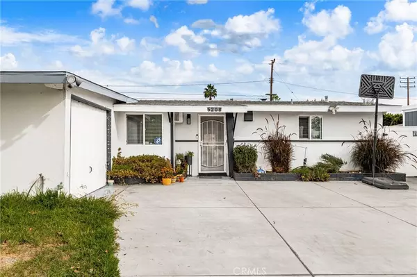 Azusa, CA 91702,5208 N Leaf