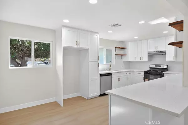 Rialto, CA 92376,606 E Jackson