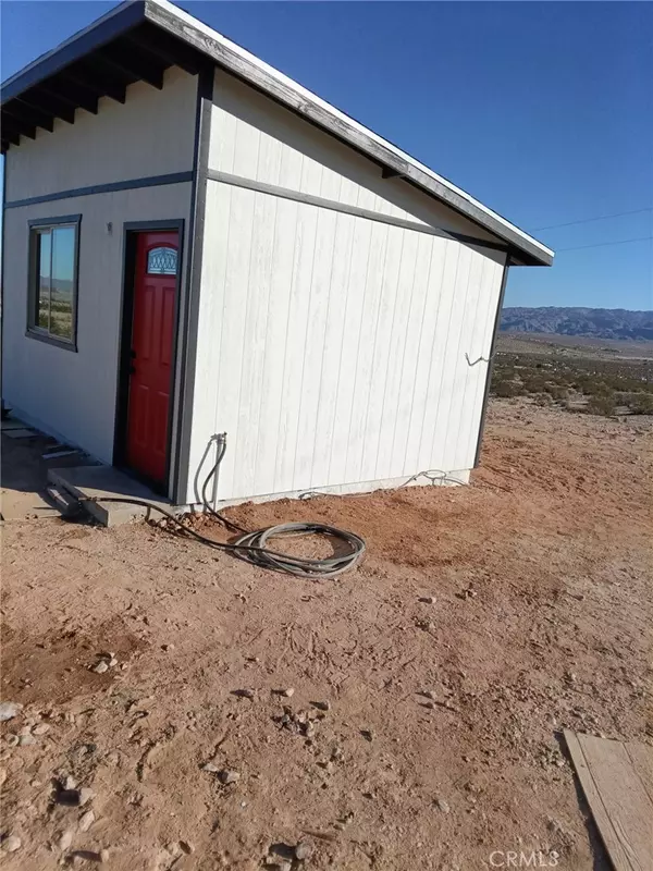 29 Palms, CA 92277,68243 S PIONEER TRAIL