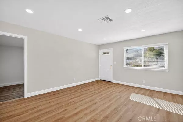 Bloomington, CA 92316,18222 10th