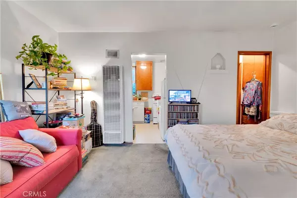 Alhambra, CA 91801,30 N 1st ST #7