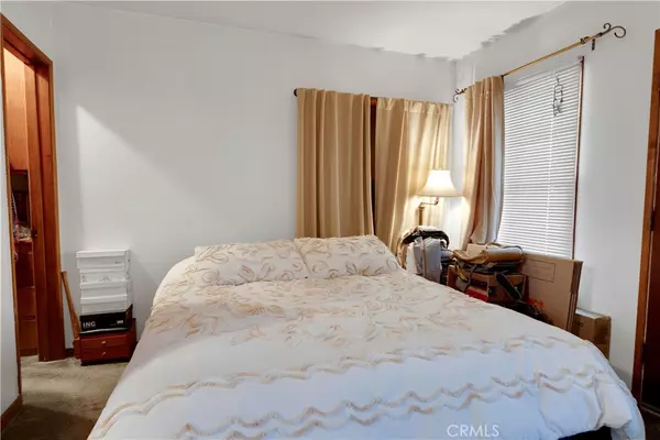 Alhambra, CA 91801,30 N 1st ST #7