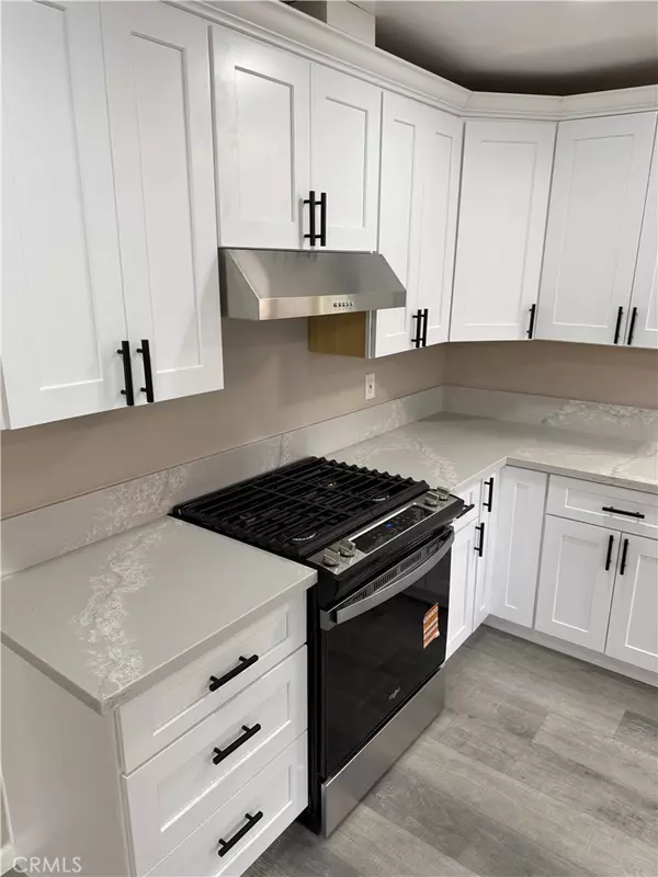 Loma Linda, CA 92354,10733 Mead CT