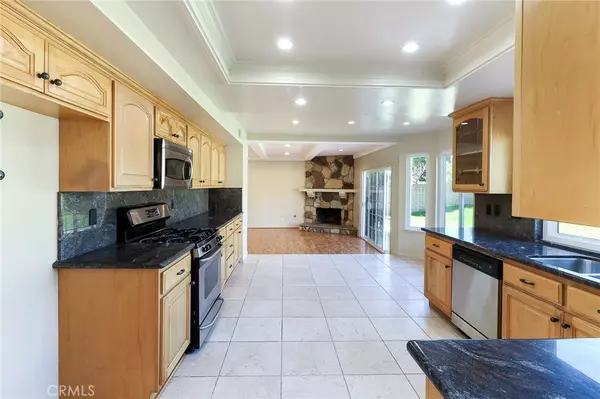 La Verne, CA 91750,2167 Baseline RD