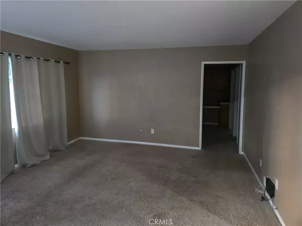 San Bernardino, CA 92407,4995 N Stoddard AVE