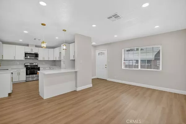 Rialto, CA 92376,629 S Sage