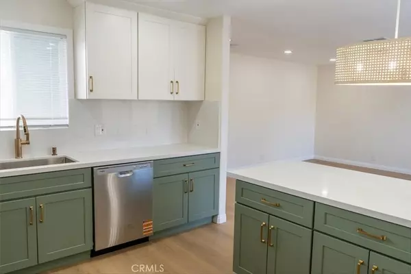 Jurupa Valley, CA 92509,6355 Jade