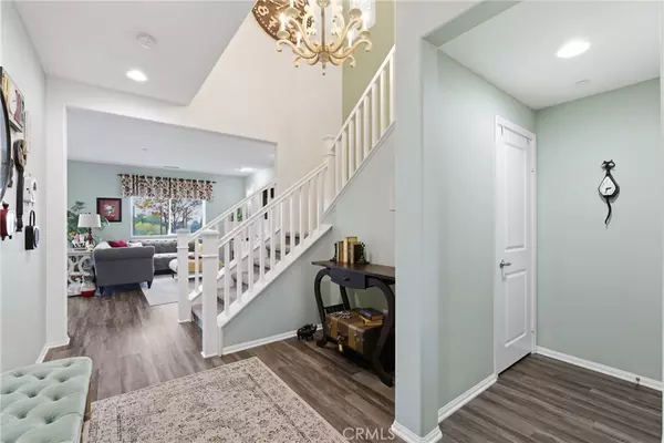 Corona, CA 92883,11528 Valley Oak