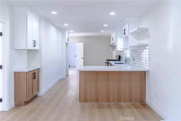 San Bernardino, CA 92401,720 N Mountain View