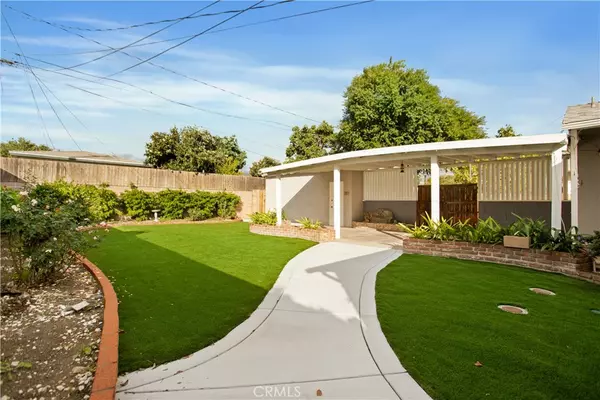 Ontario, CA 91762,924 W E